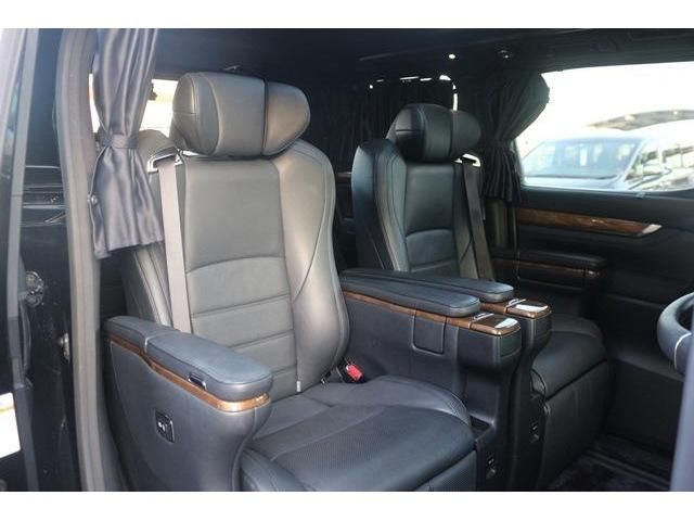 Toyota VELLFIRE 2015-03 182807-10