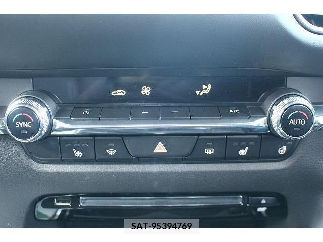 Mazda CX-30 2020-01 212999-4