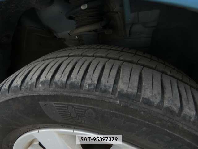 Nissan NOTE 2013-12 365487-17