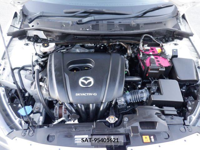 Mazda MAZDA2 2020-06 371920-26
