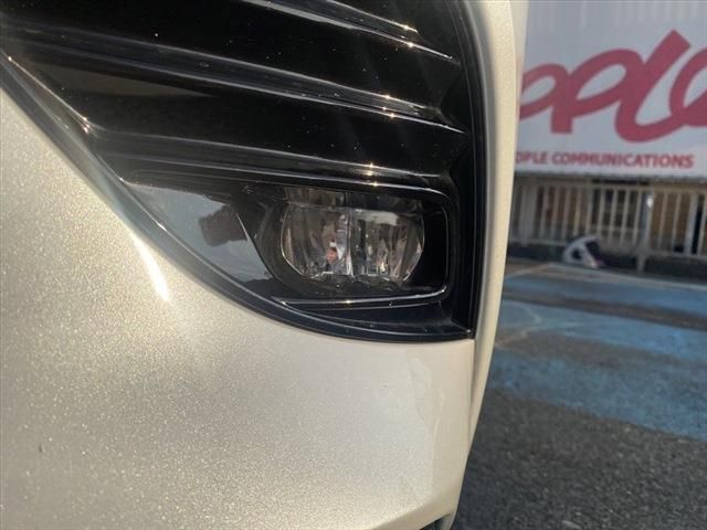 Toyota CAMRY HYBRID 2019-09 17028-10