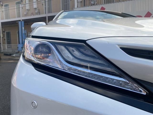 Toyota CAMRY HYBRID 2019-09 17028-9