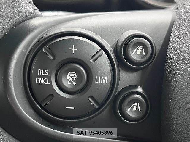 Bmw MINI 2019-08 389716-6