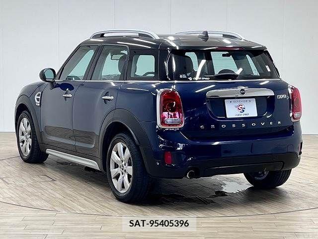 Bmw MINI 2019-08 389716-16