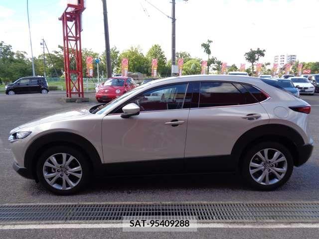 Mazda CX-30 2023-03 396189-7