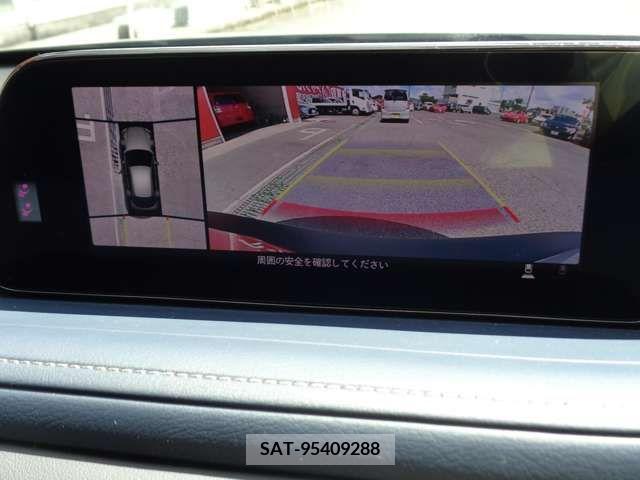 Mazda CX-30 2023-03 396189-3