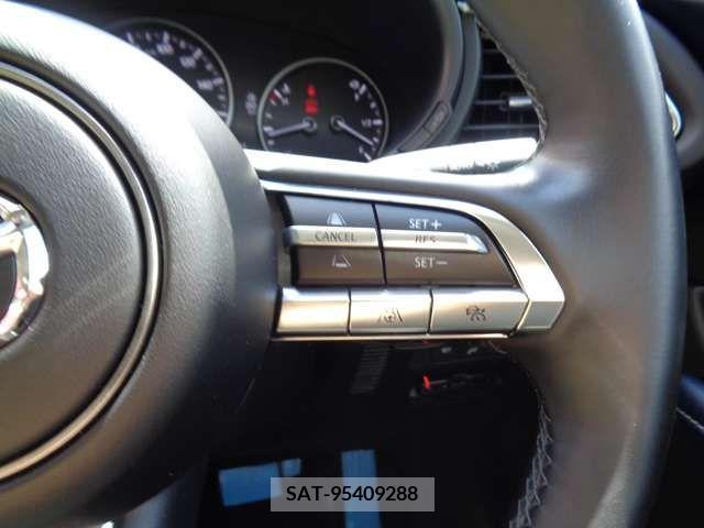 Mazda CX-30 2023-03 396189-18