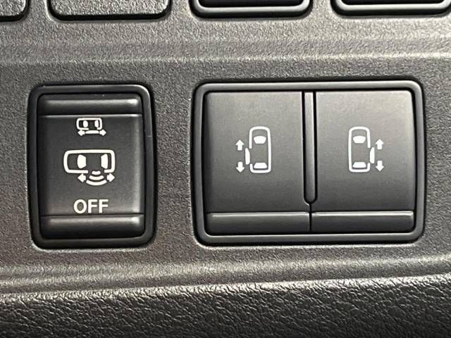 Nissan SERENA 2018-05 189040-7