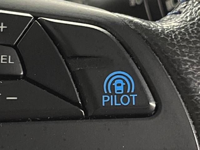 Nissan SERENA 2018-05 189040-5