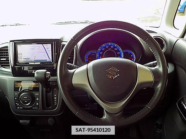 Suzuki SPACIA 2013-10 373999-1