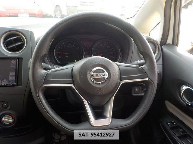 Nissan NOTE 2017-09 365321-9