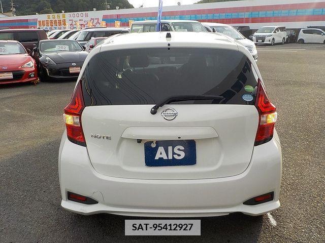 Nissan NOTE 2017-09 365321-6