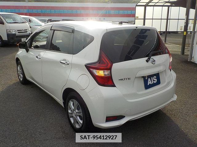 Nissan NOTE 2017-09 365321-2