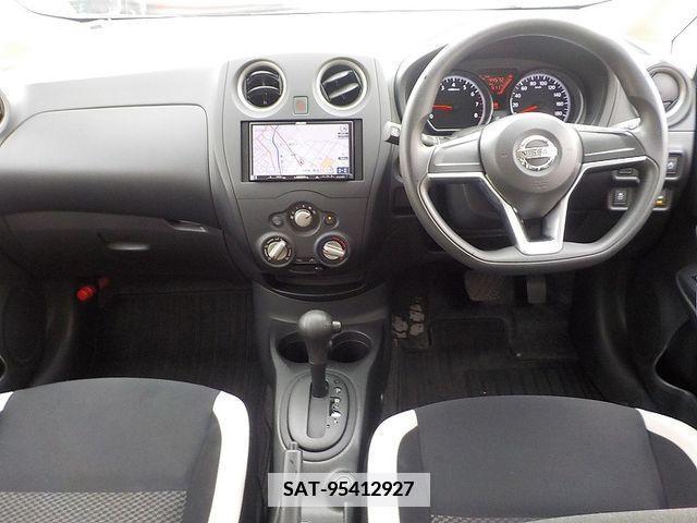 Nissan NOTE 2017-09 365321-1
