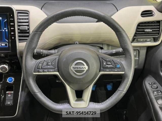 Nissan SERENA 2019-08 353122-12