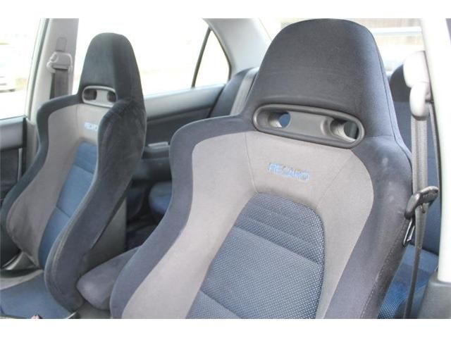 Mitsubishi LANCER 2001-03 23586-7