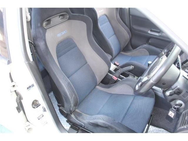 Mitsubishi LANCER 2001-03 23586-9