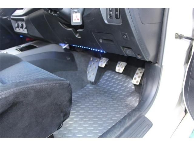 Mitsubishi LANCER 2001-03 23586-11