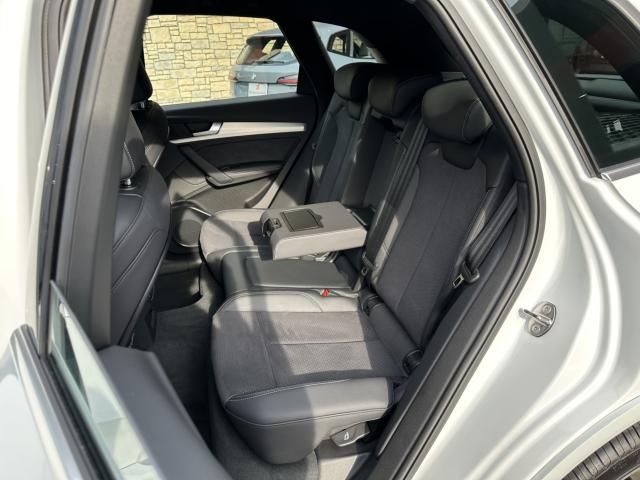 Audi Q5 2022-12 195638-18