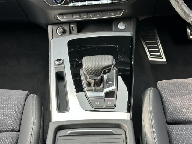 Audi Q5 2022-12 195638-25