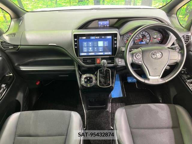 Toyota NOAH 2019-06 365091-1