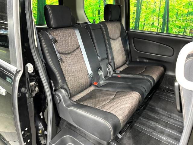 Nissan SERENA 2015-10 193146-9