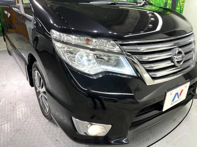 Nissan SERENA 2015-10 193146-12