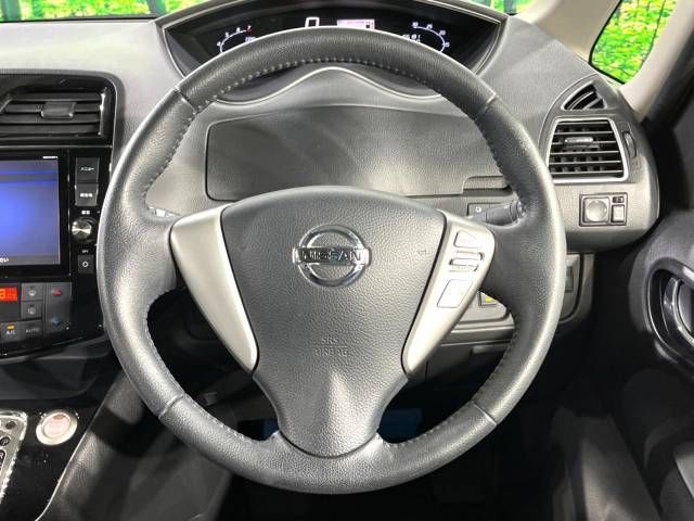 Nissan SERENA 2015-10 193146-11