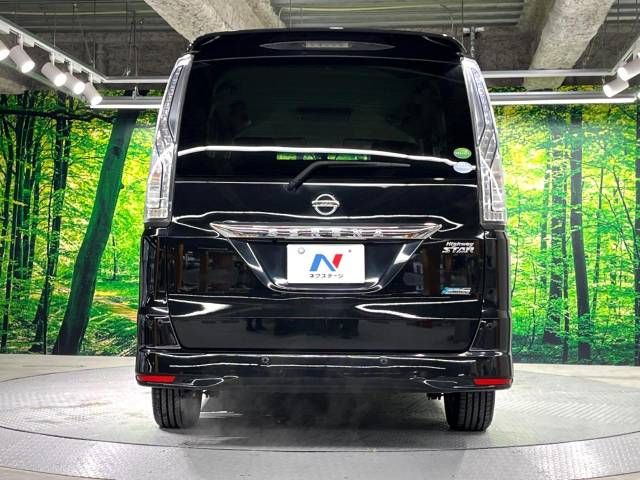 Nissan SERENA 2015-10 193146-15