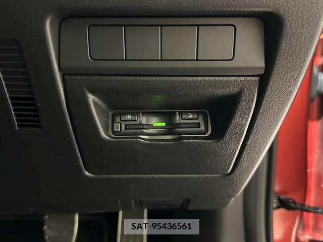 Mazda MAZDA3 2022-03 276407-17