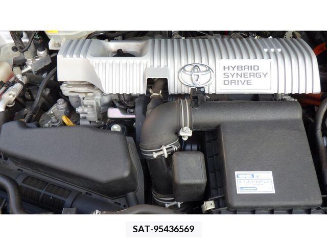 Toyota PRIUS 2012-08 371749-17