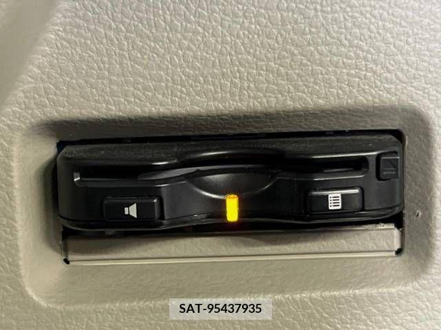 Suzuki SPACIA 2013-07 328113-5