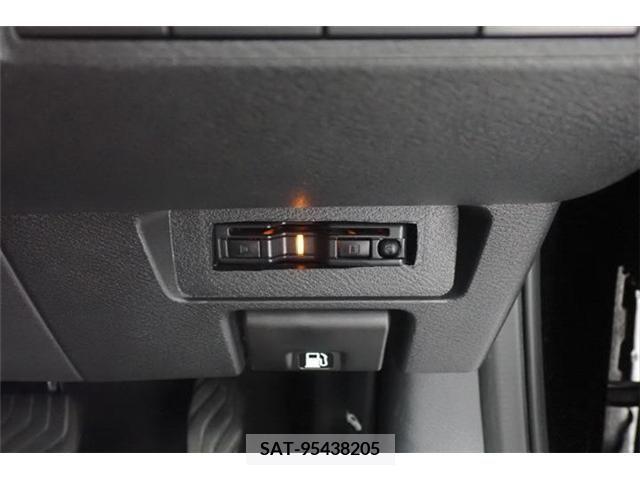 Nissan NOTE 2021-08 365317-20