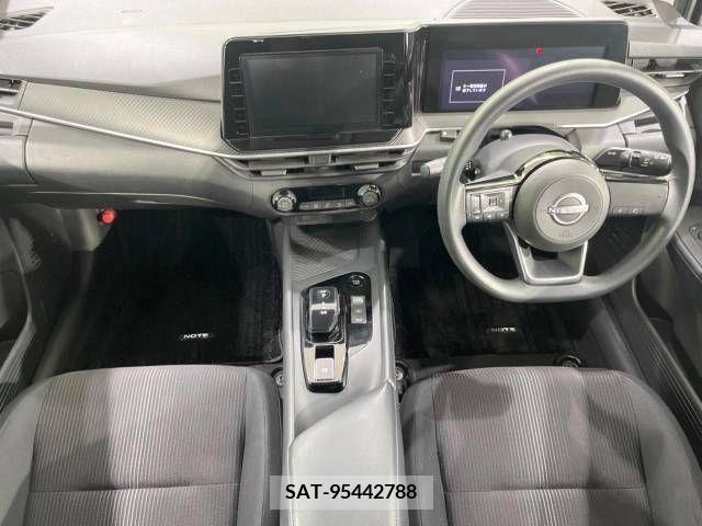 Nissan NOTE 2021-07 392948-1