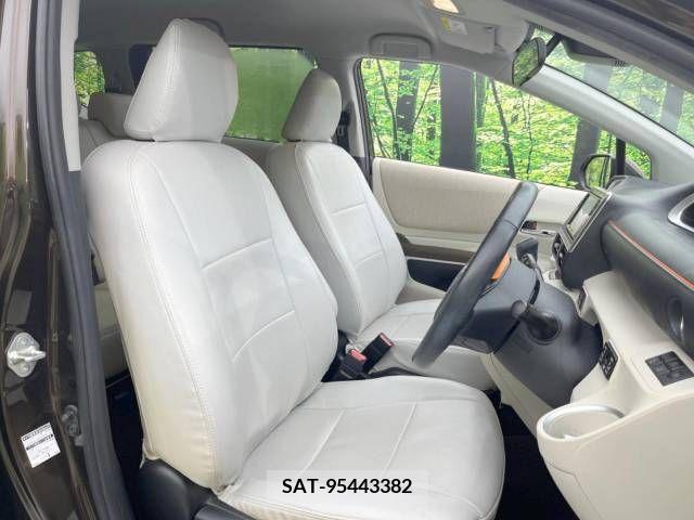 Toyota SIENTA 2019-08 382663-11