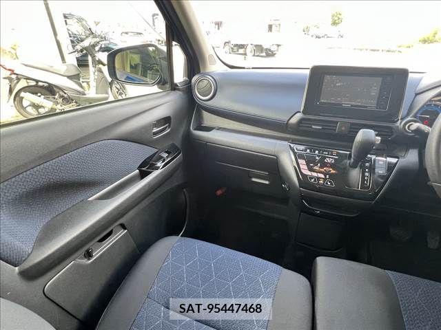 Mitsubishi EK X 2020-05 387996-24
