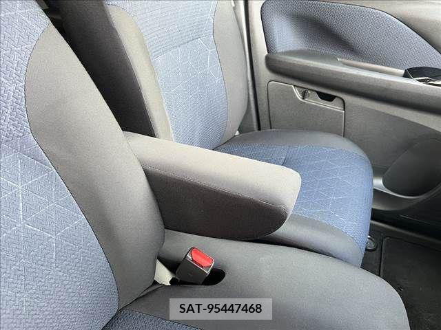 Mitsubishi EK X 2020-05 387996-21