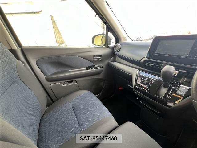 Mitsubishi EK X 2020-05 387996-15