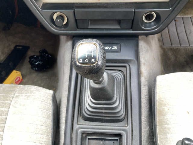 Nissan FAIRLADY Z 1983-03 9022-6