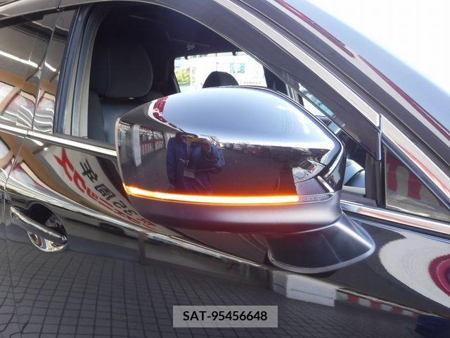 Mazda CX-8 2018-01 236889-3