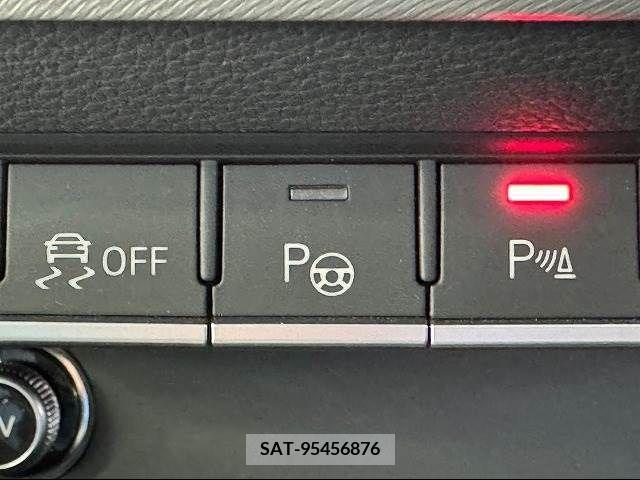Audi A4 2020-04 379824-9