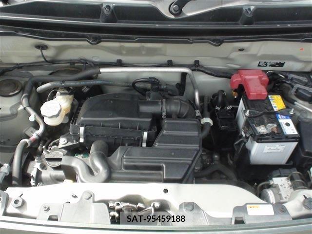 Suzuki HUSTLER 2016-07 352615-14