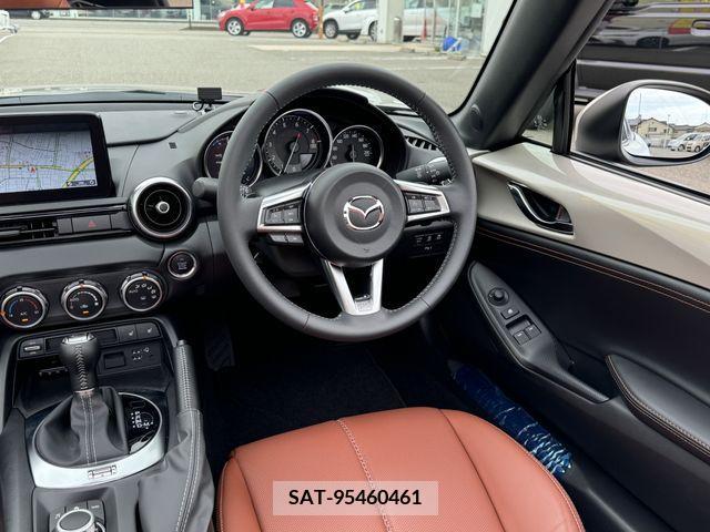Mazda ROADSTER 2022-06 384642-11