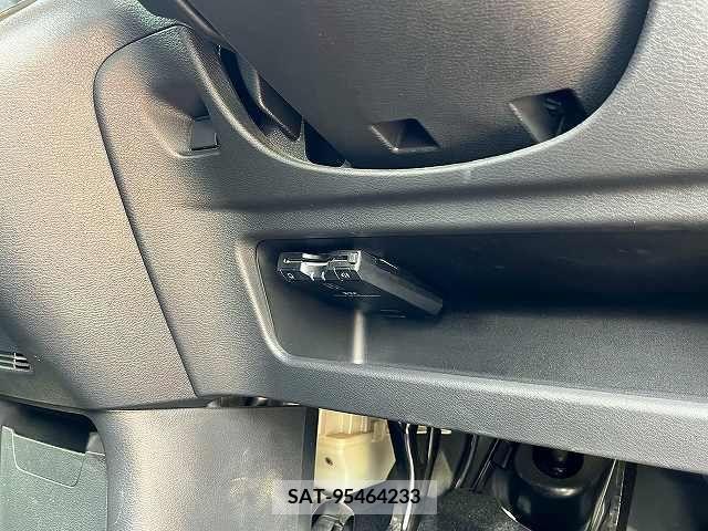 Mitsubishi EK X 2020-02 390595-16