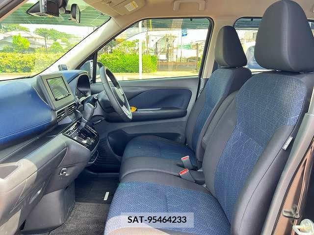 Mitsubishi EK X 2020-02 390595-18