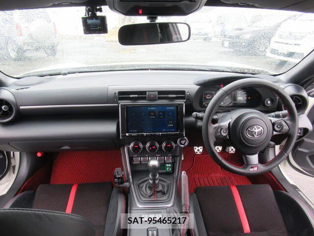 Toyota 86 2022-10 270751-5
