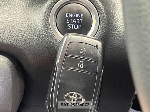 Toyota YARIS 2022-04 291129-6