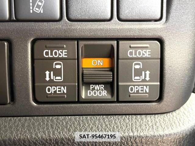 Toyota VOXY 2020-08 338112-4