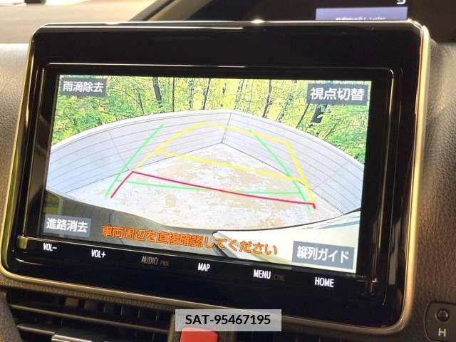 Toyota VOXY 2020-08 338112-3