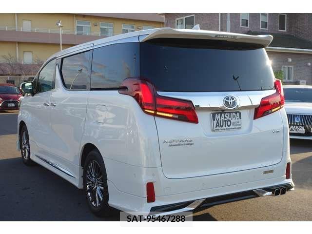 Toyota ALPHARD 2022-03 207345-4